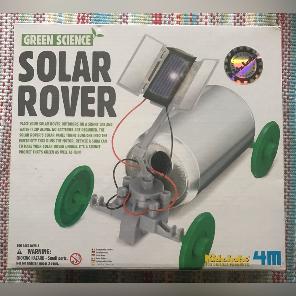 SOLAR ROVER/RACER/CAR, SOLAR PANELS, NO BATTERIES REQUIRED, BRAND NEW UNOPENED